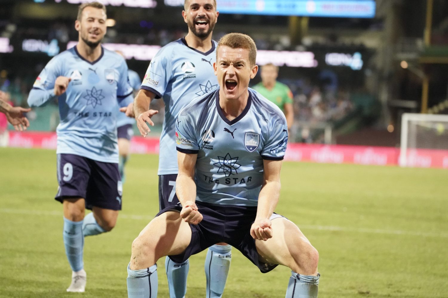 Brandon O'Neill Celebrates His Stunner Against Melbourne
